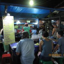 観光客の方に人気があった『Warung　Gosa』