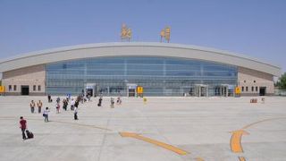 （敦煌）めちゃくちゃ小さな空港！