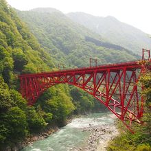 歩行者用の山彦橋からの撮影だと高さや周りの景色もちょうど良い