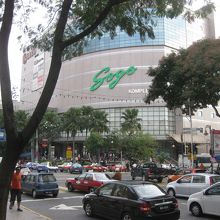 そごう百貨店に到着