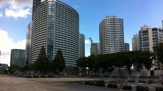 水と緑と光と音