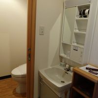 部屋にお風呂はなし、ウォシュレットあり