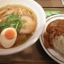塩ラーメンとミニカレーセット