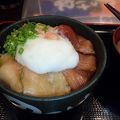 マグロ丼で有名?