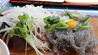 地蛸の刺身をはさみで～