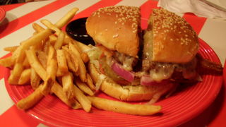 日本語のメニューが面白いです