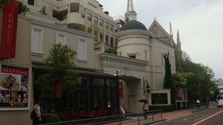 豪華な結婚式場