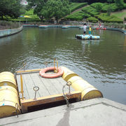 大きな敷地の公園