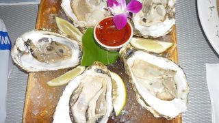 外で食べるのは気持ちがいい