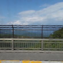 六方沢橋でバスの車窓から　