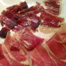スペイン･イタリア生ハムの食べ比べ
