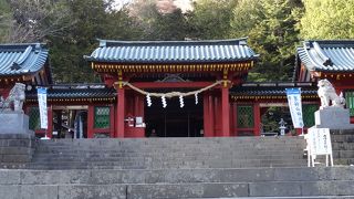 奥日光・中禅寺湖湖畔にある二荒山神社