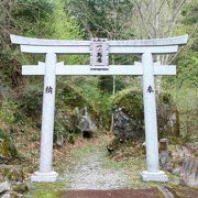 一の鳥居・・・巌立峡の入り口