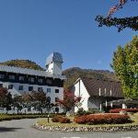 古いが立派な外観