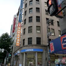 1階は明治屋ストアー→ローソンに