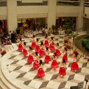 ７月に池袋駅の周辺で行われるイベントです