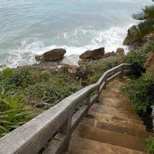 ここから、神聖な場所へ・・・