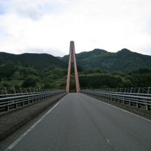 鮎の瀬大橋