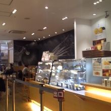 スタバ的かな?店内