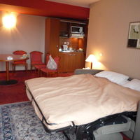 ソファベッドにしても充分の広さのリビング