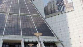 ファッションビル