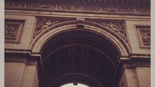 螺旋階段を登った先に…