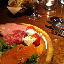 前菜の盛り合わせ