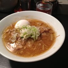 ミニ550円。ミニでもボリュームありました。