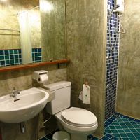 シャワールーム、トイレ、洗面台使いやすかったです