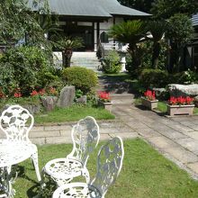 雰囲気のいい境内