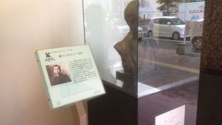 啄木ファンが立ち寄るのを見たことがある