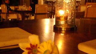 プライベートヴィラ　メインダイニング