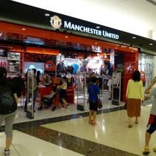 マンチェスター ユナイテッドのお店