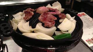 ジンギスカン ひげのうし 本店