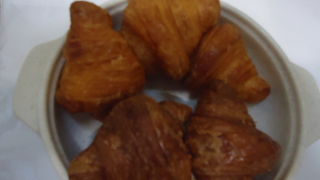 量り売りのクロワッサン