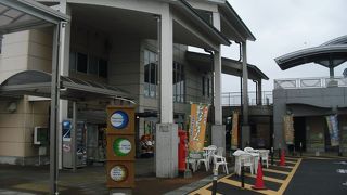 鹿児島から指宿へ行く間にあります。