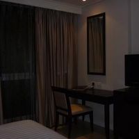 着替える時は絶対にカーテンを閉めて！