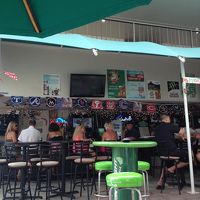 プールサイドバー