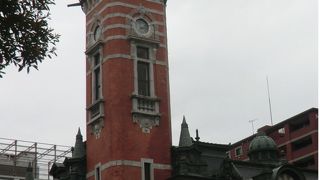 外も中もすばらしい建物。見どころ満載です。