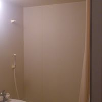 共同のお風呂だけではなく、部屋にもお風呂があります。