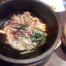 石焼ビビンバ