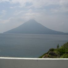 灯台から開聞岳を撮影