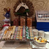 ジャムやバターもたくさん種類がありました。