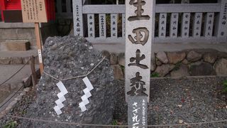 この神社にも・・・