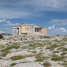 小さいけど見栄えのする、エレクティオン神殿☆