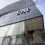 ＧＡＰの国内最大級旗艦店