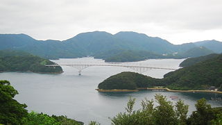 中通島と若松島の間にある狭い海峡