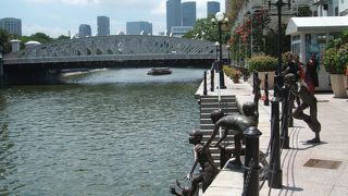 散歩中の目を楽しませてくれるアート達