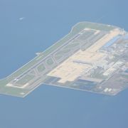 空からのセントレアは綺麗ですが、この空港に当時飛行機を見た事がありませんでした