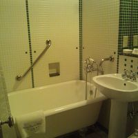 お部屋の猫脚バスタブ。